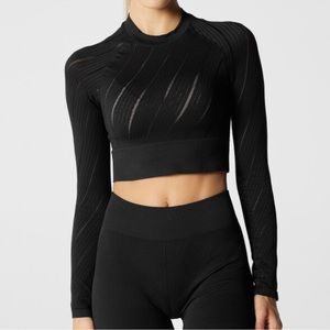 Mirage Long Sleeve Crop Top - Black